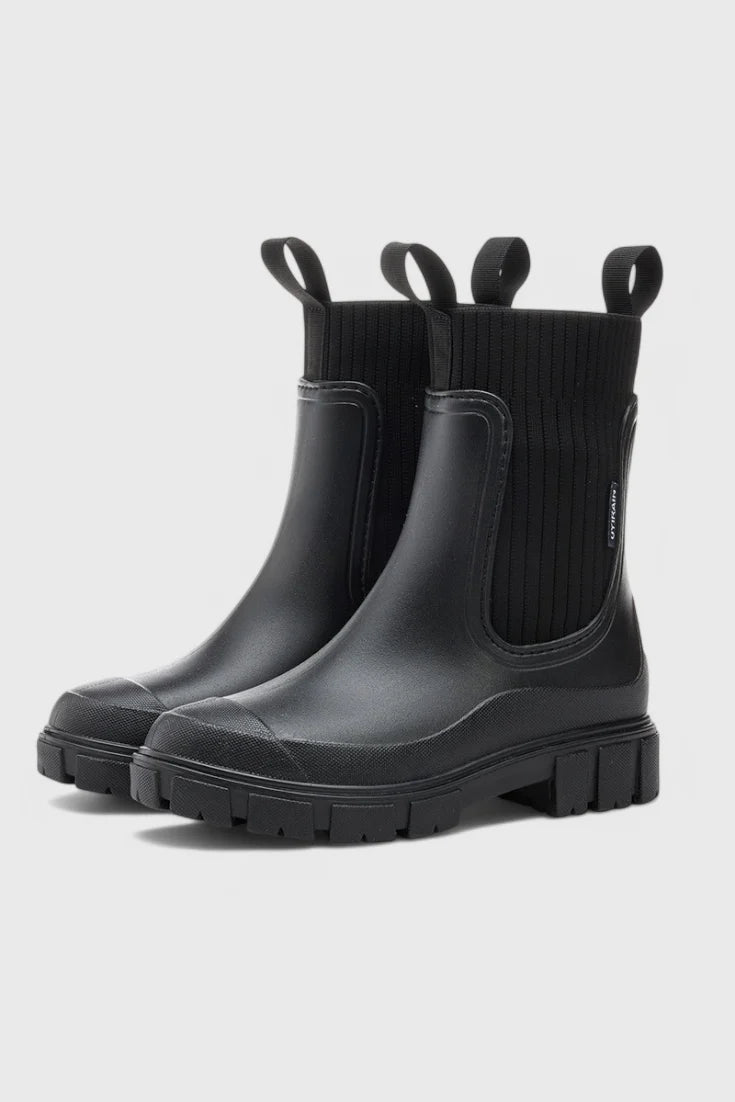 Black / 12